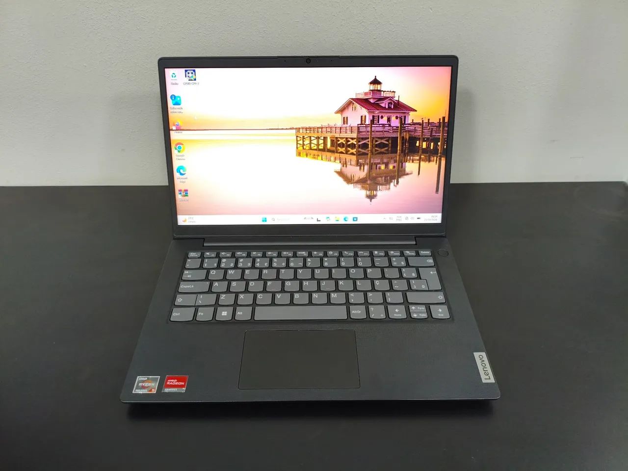Notebook Lenovo V14 Ryzen 5 (GPU 2GB) troco 