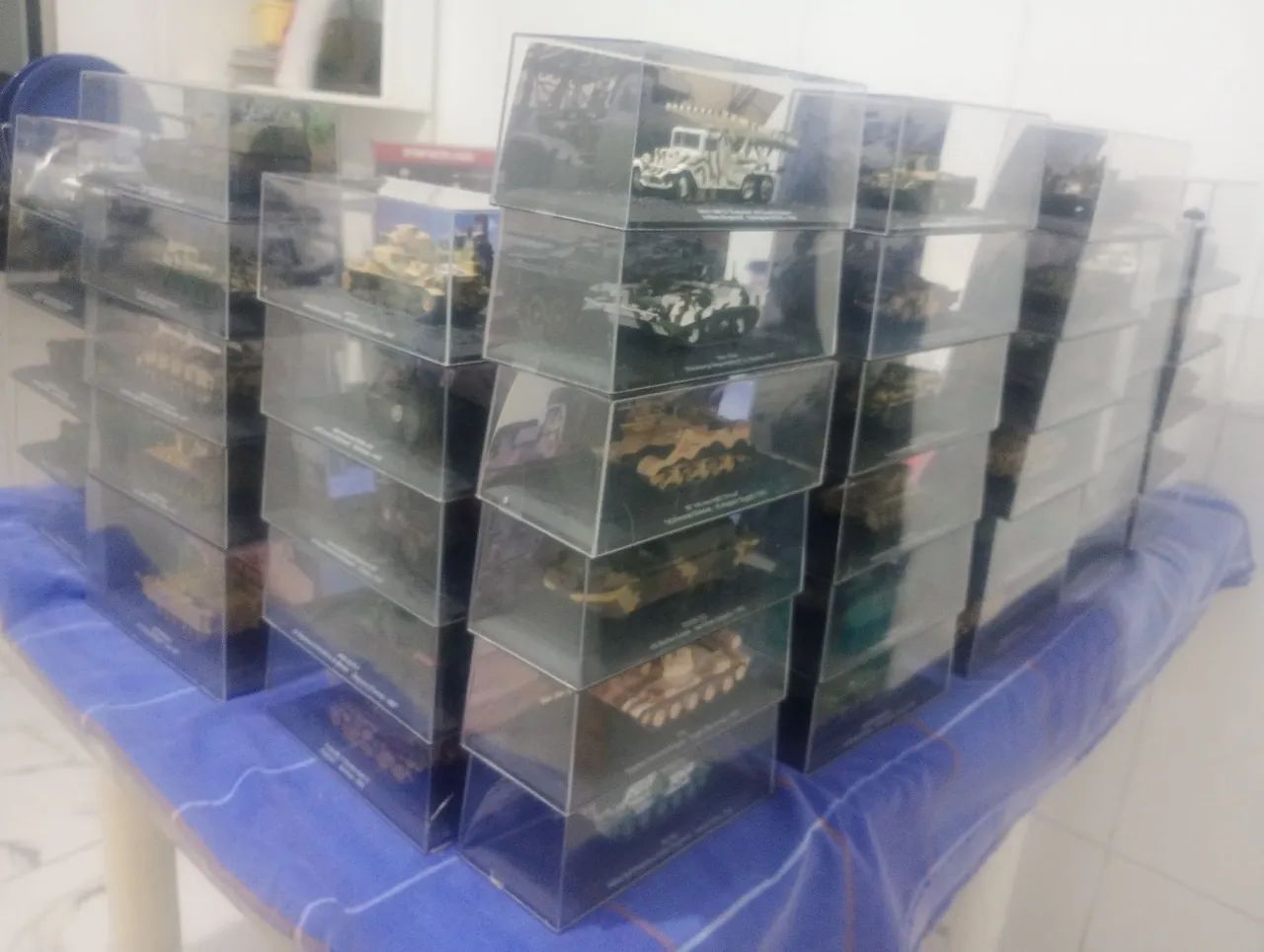 Antiguidade coleção atalai blindados de combate 