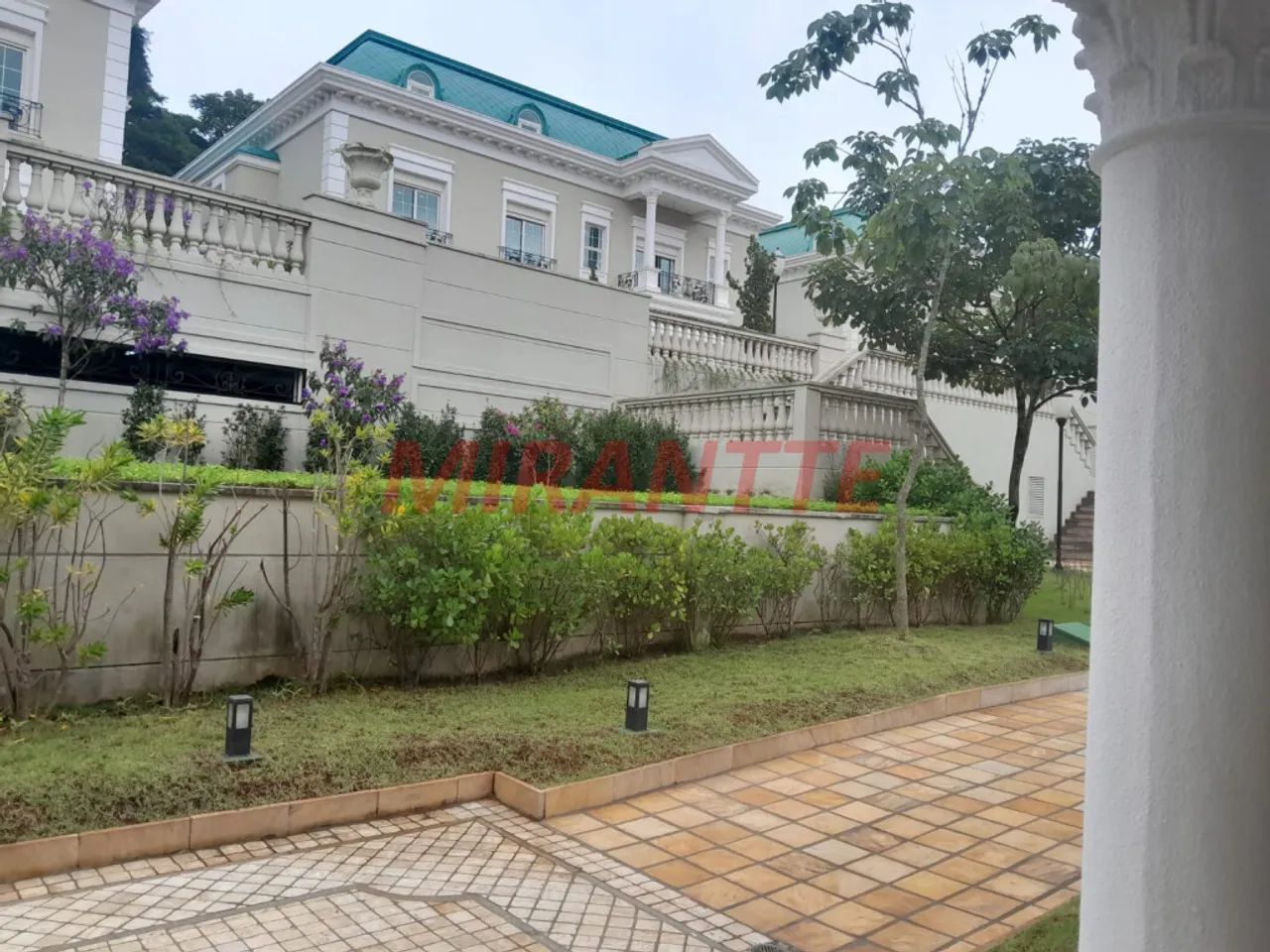 Sobrado de 770m² com 7 quartos em Tremembe - Foto 2
