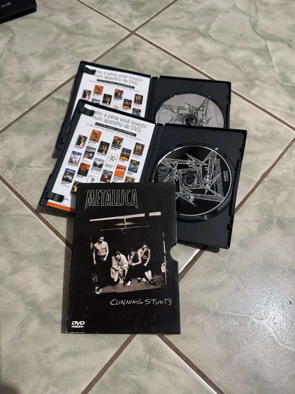 Dvd duplo metallica cunning stunts  - Foto 2