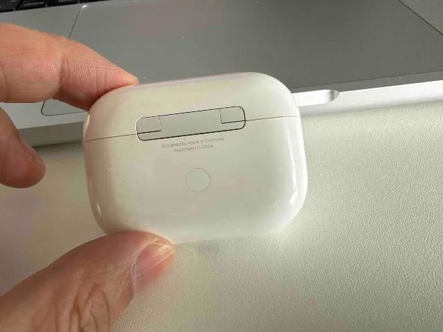 Apple AirPods Pro 1ª Geração Original - Cancelamento de Ruído