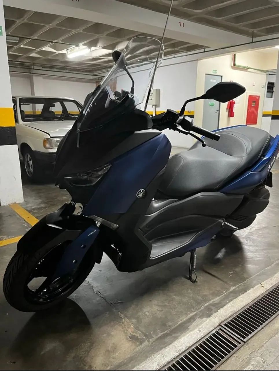 Yamaha Xmax 250 ABS  - Foto 3