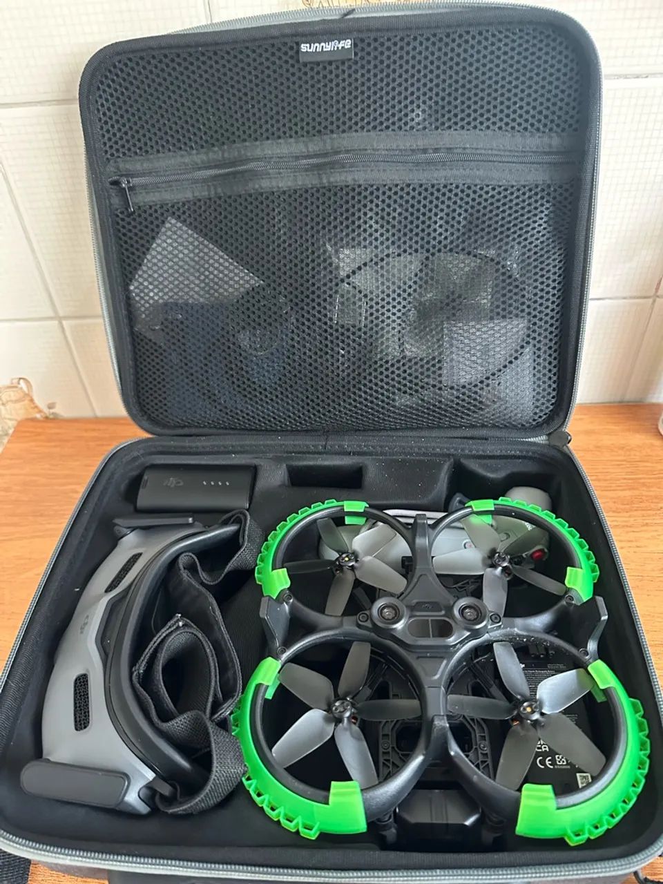 Drone DJI Avata Pro-View Combo + DJI Goggles 2 4K Motion Controller 
