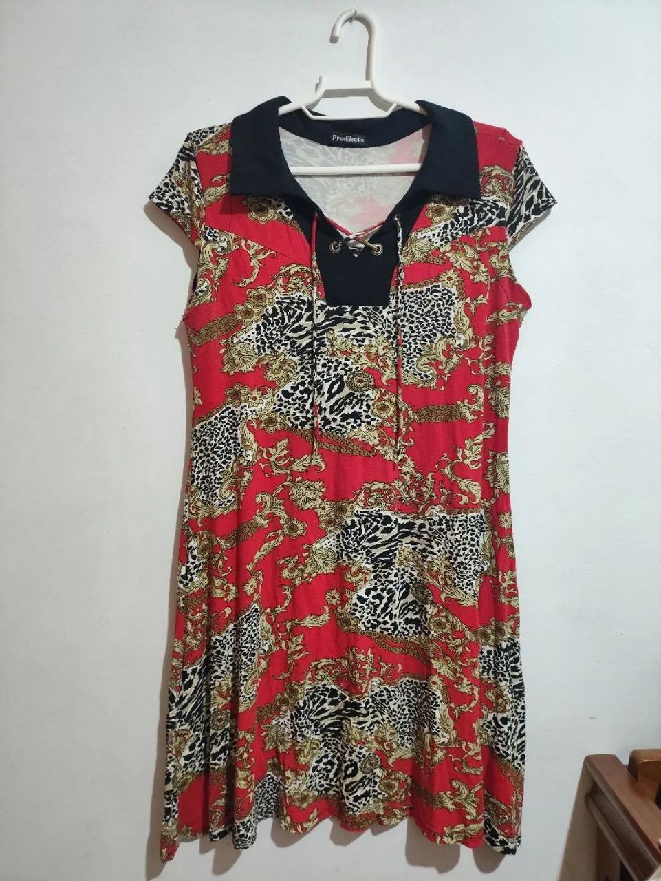 Vestido estampado vermelho