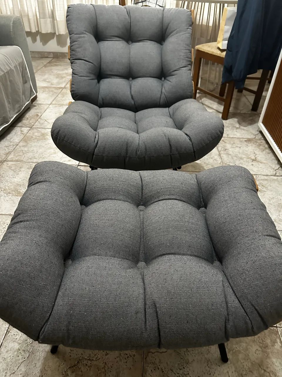 Poltrona Costela Slim Cinza - Abra Casa - Foto 2