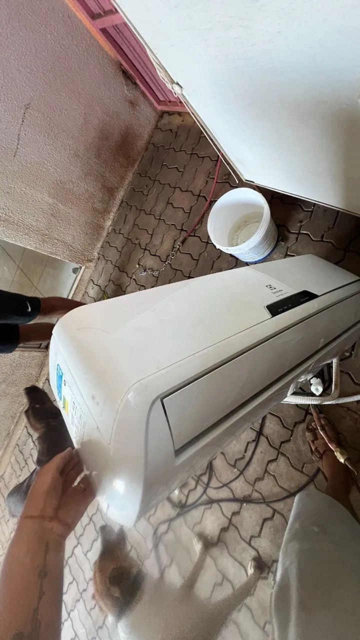 Ar condicionado Electrolux 22mil BTUS Inverter - Foto 2