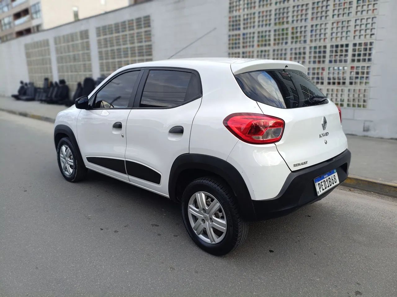 Renault Kwid Outsider 1.0 Flex 12V 5P Mec. 2020 - Foto 5