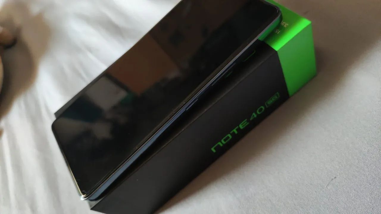 CELULAR INFINIX NOTE 40 5G 256GB  - Foto 3