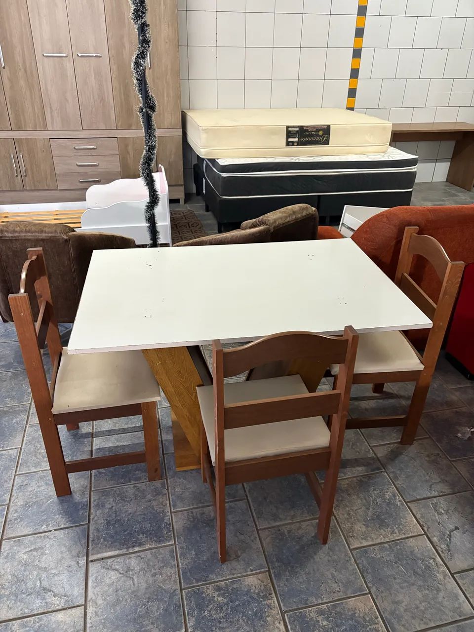 Mesa de jantar com 3 cadeiras  - Foto 2