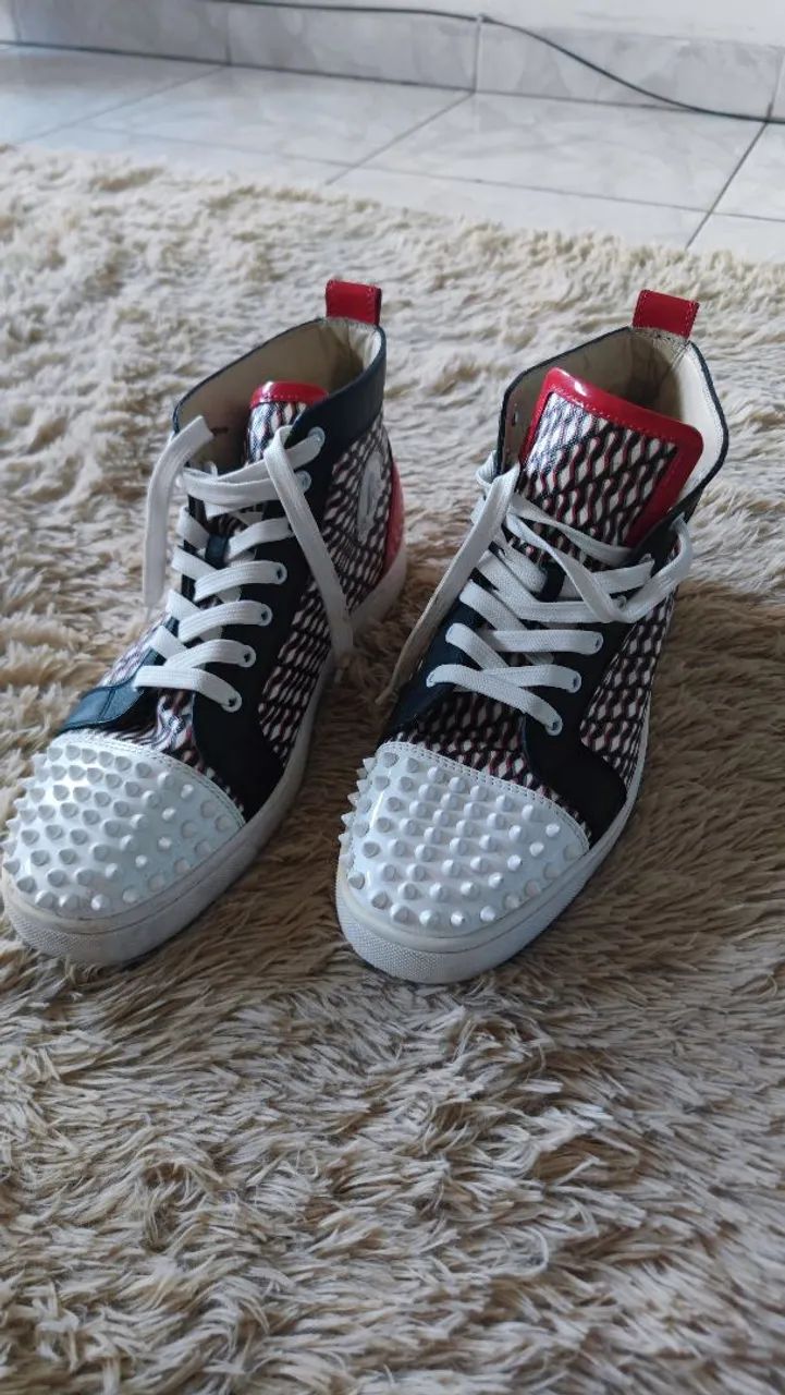  Bota Christian Louboutin  - Foto 2