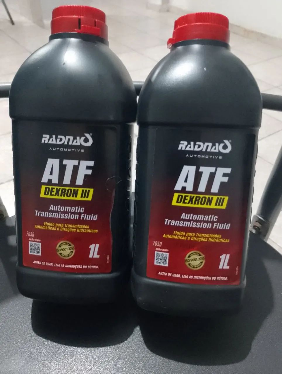 Fluindo para transmissão automática e direção hidráulica ATF DEXRON III RADNAQ conteúdo 1  - Foto 5