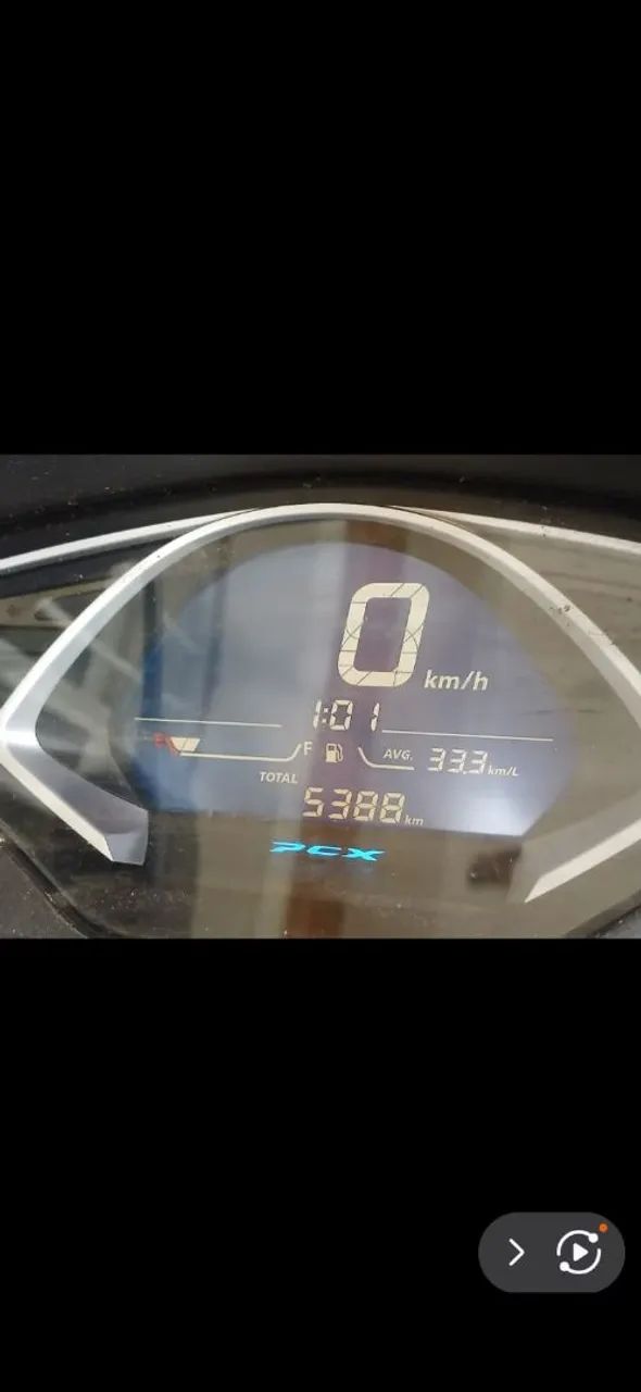 PCX 150 DLX
