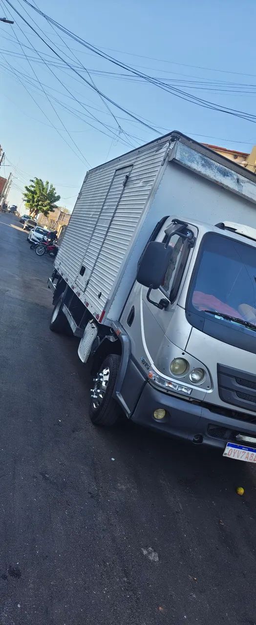 Caminhão Accelo 815 2014