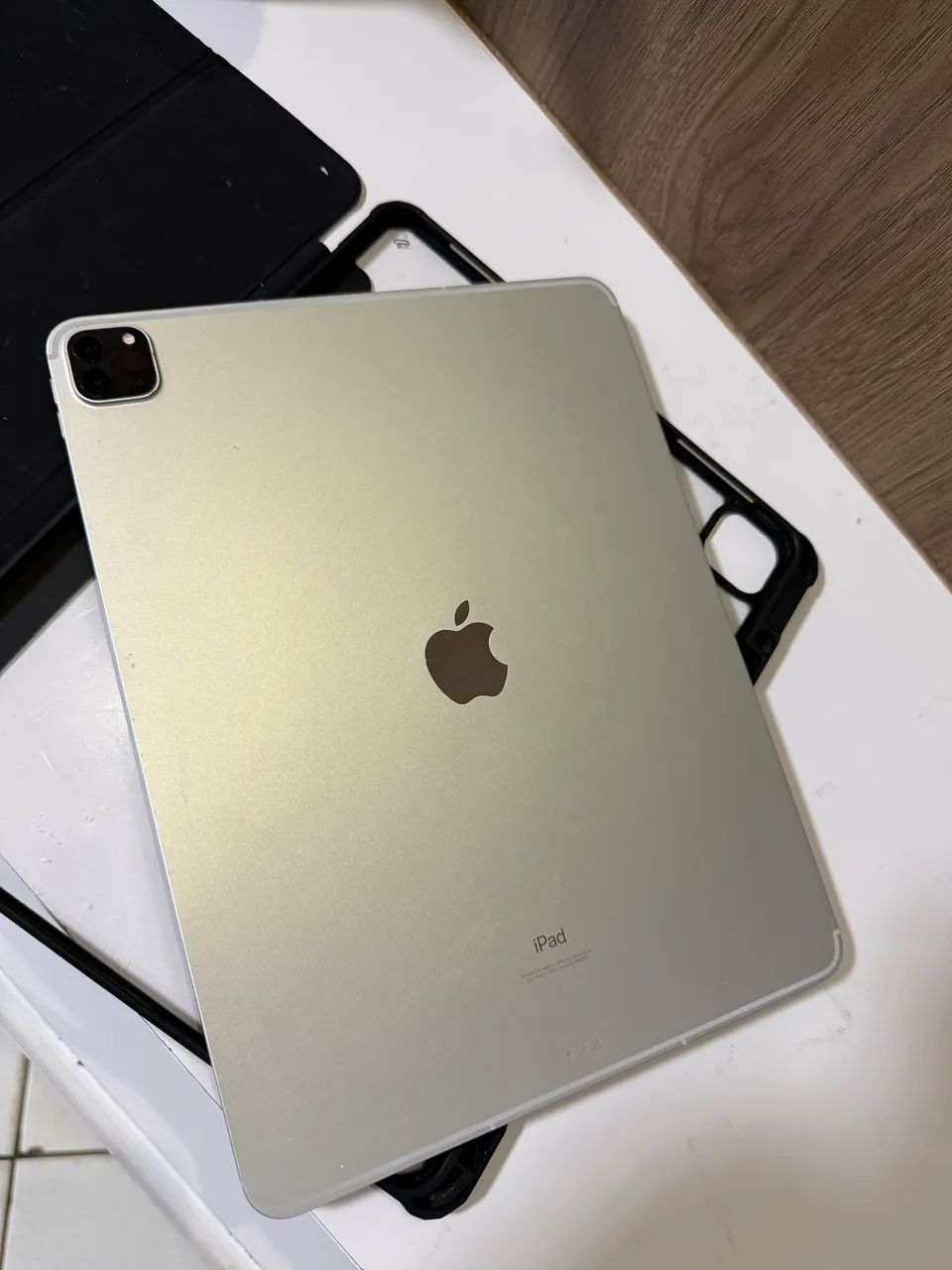 iPad Pro, 12,9 polegadas M1 (5ª geração) Wi-Fi + Celular 1TB - Foto 2