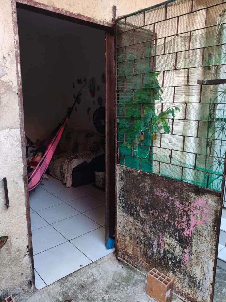 Vendo ou troco em outra casa  - Foto 2