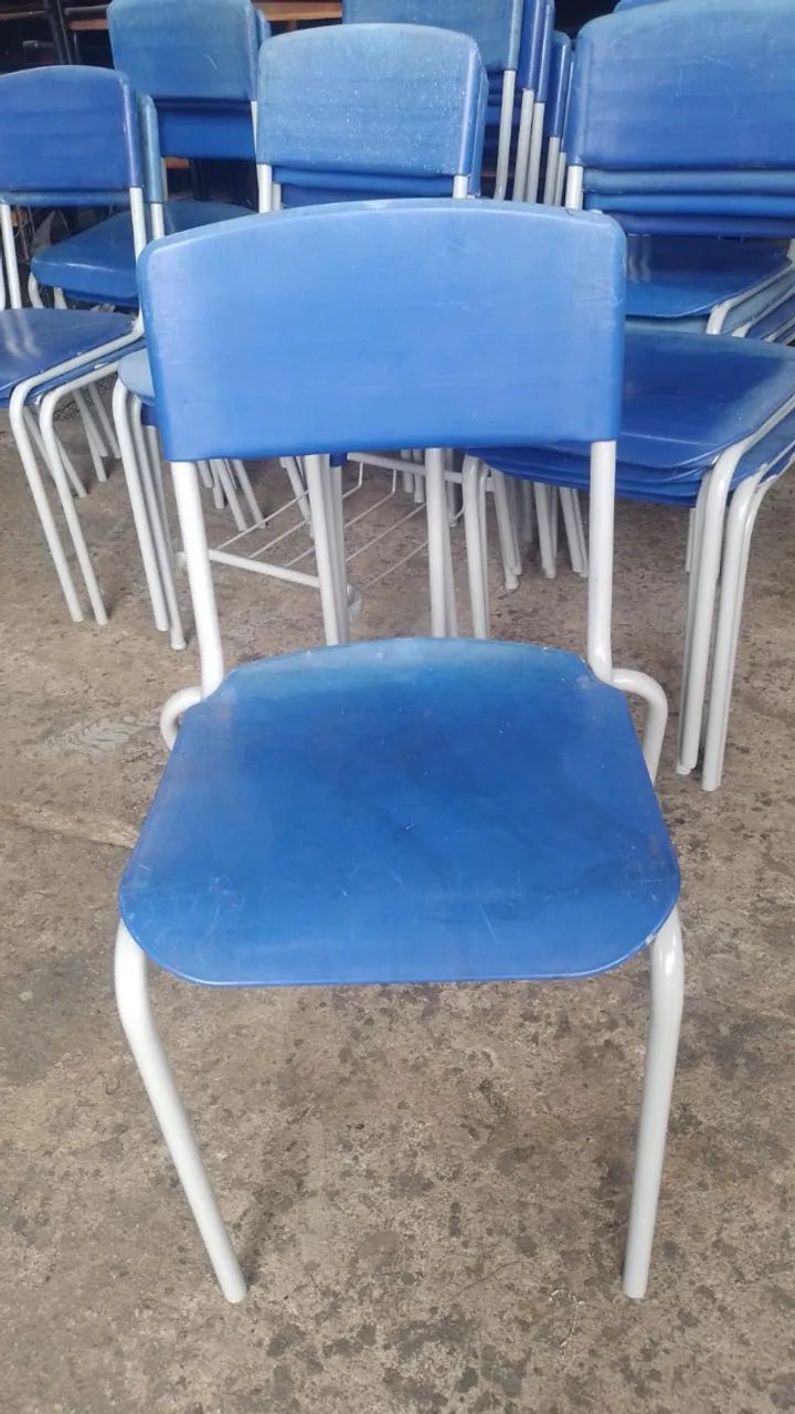 Cadeira Escolar Juvenil de Plástico - Foto 4