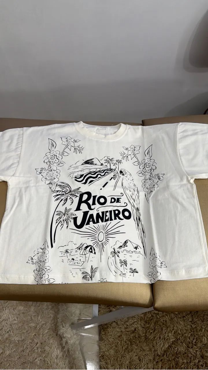 Blusa farm nova