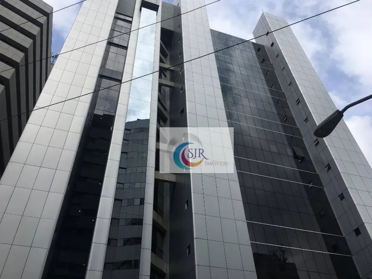 Sala comercial de 446 m² em vão livre com 10 vagas de garagem!! - Foto 3