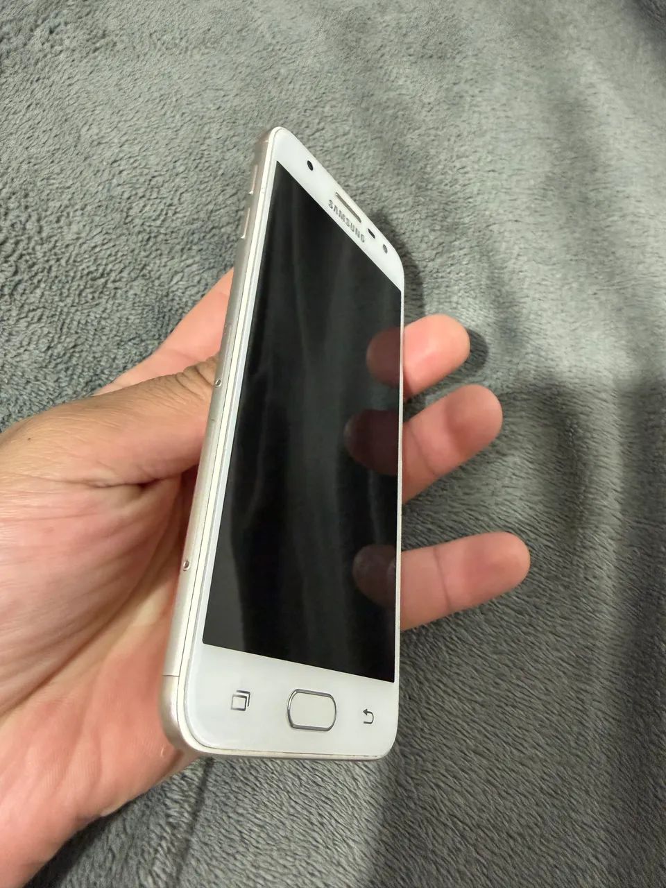 J5 prime  - Foto 2
