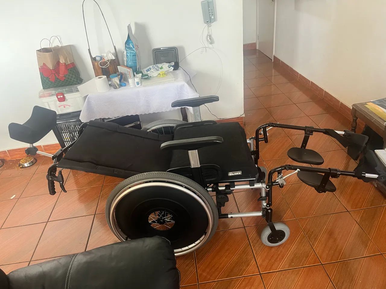Cadeira de rodas  - Foto 4