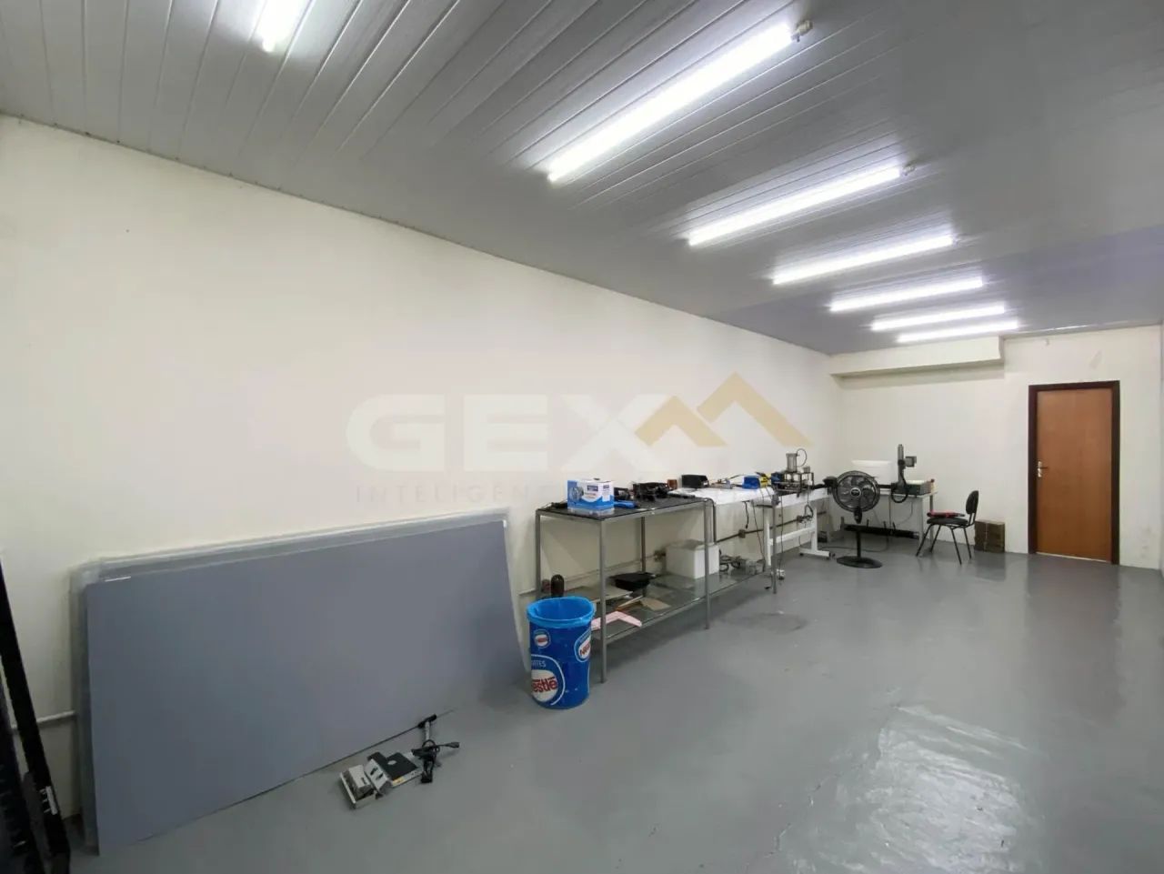 Galpão à Venda no Bairro Bom Pastor com 400 m² em Divinópolis/MG.