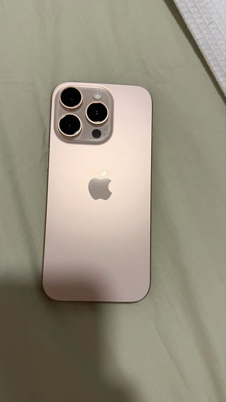 iPhone 16 Pro 128 GB (90% de Bateria) - Foto 2