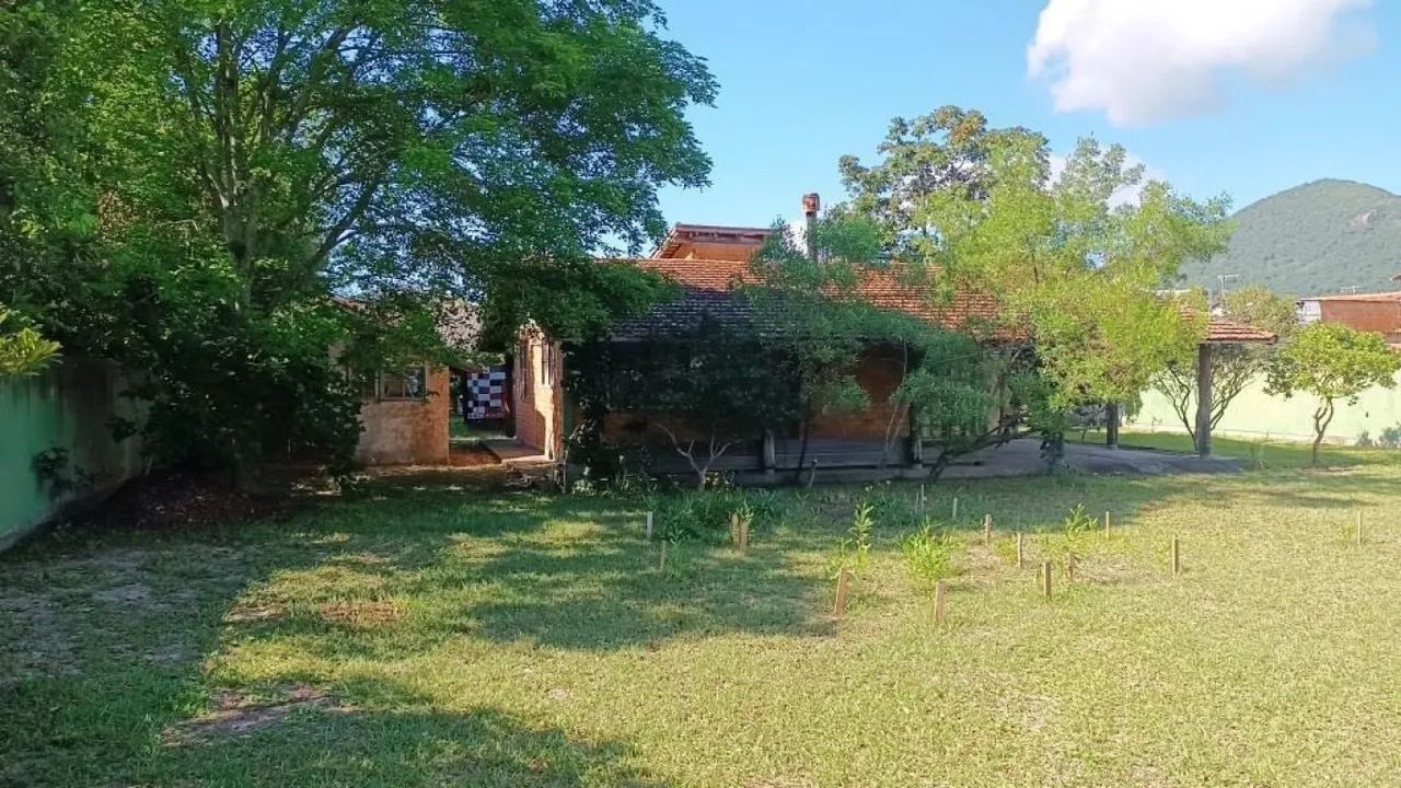 Terreno 1075m² - São João do Rio Vermelho