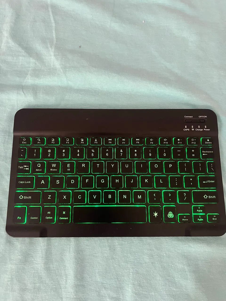 iPad Air 4ª Geração 64 GB + Capa com Teclado Bluetooth - Foto 4