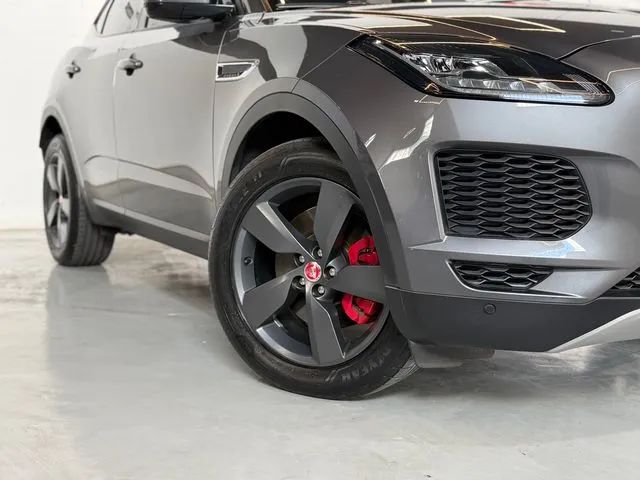 Jaguar E-Pace 2.0 AWD 249cv Aut. 2018 - Foto 2