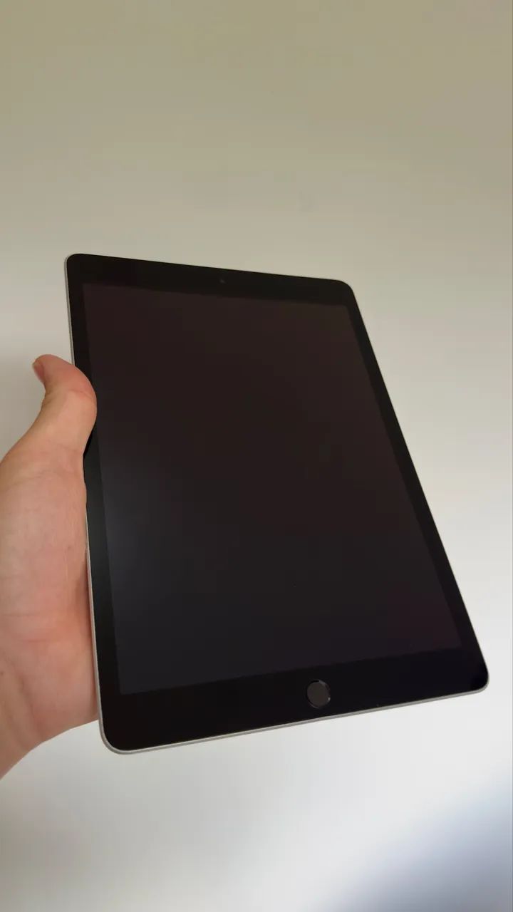 iPad 9ª Geração 64GB - Excelente Estado e Funcionando Perfeitamente