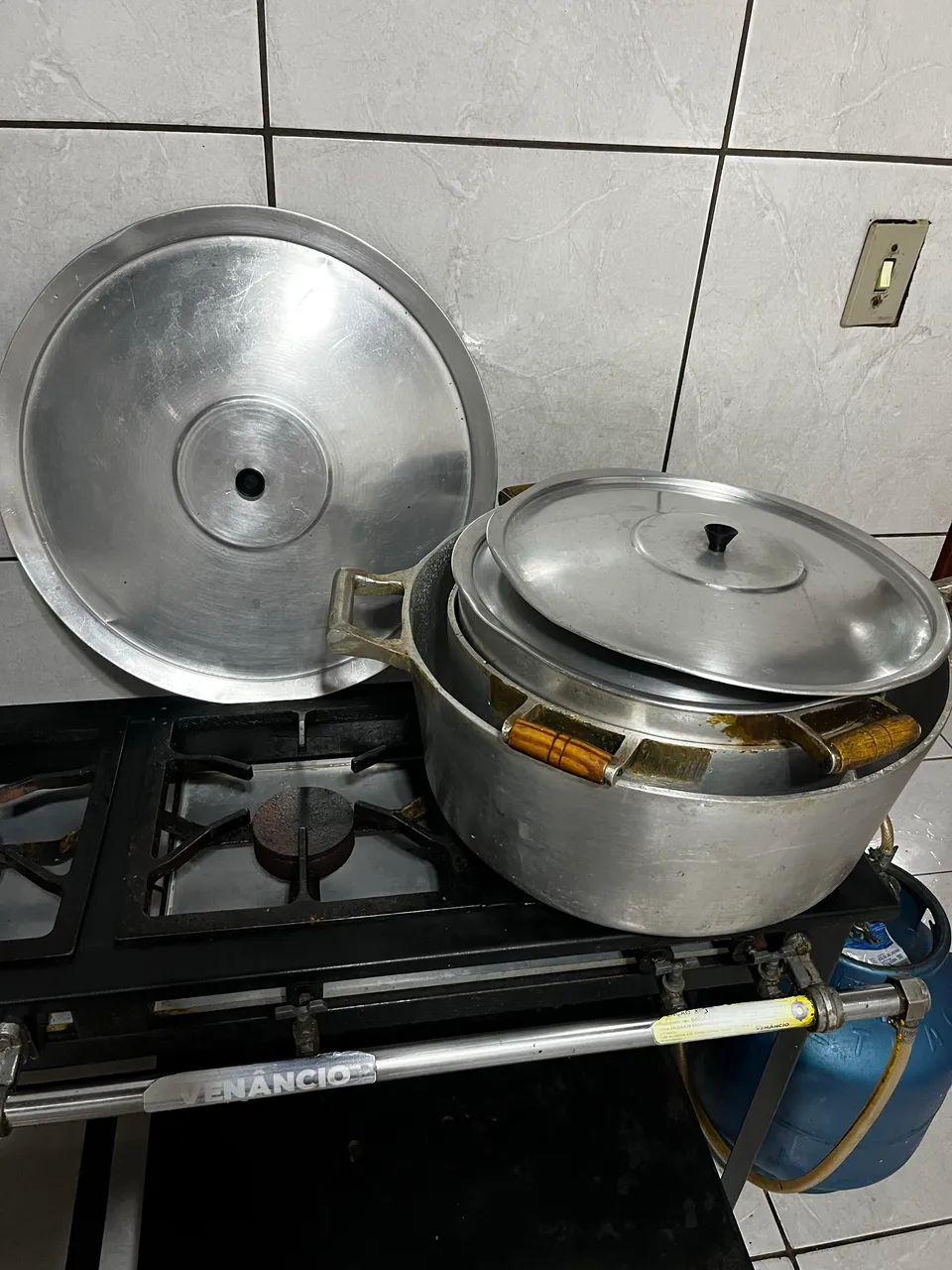 Kit panelas industriais de alumínio batido 