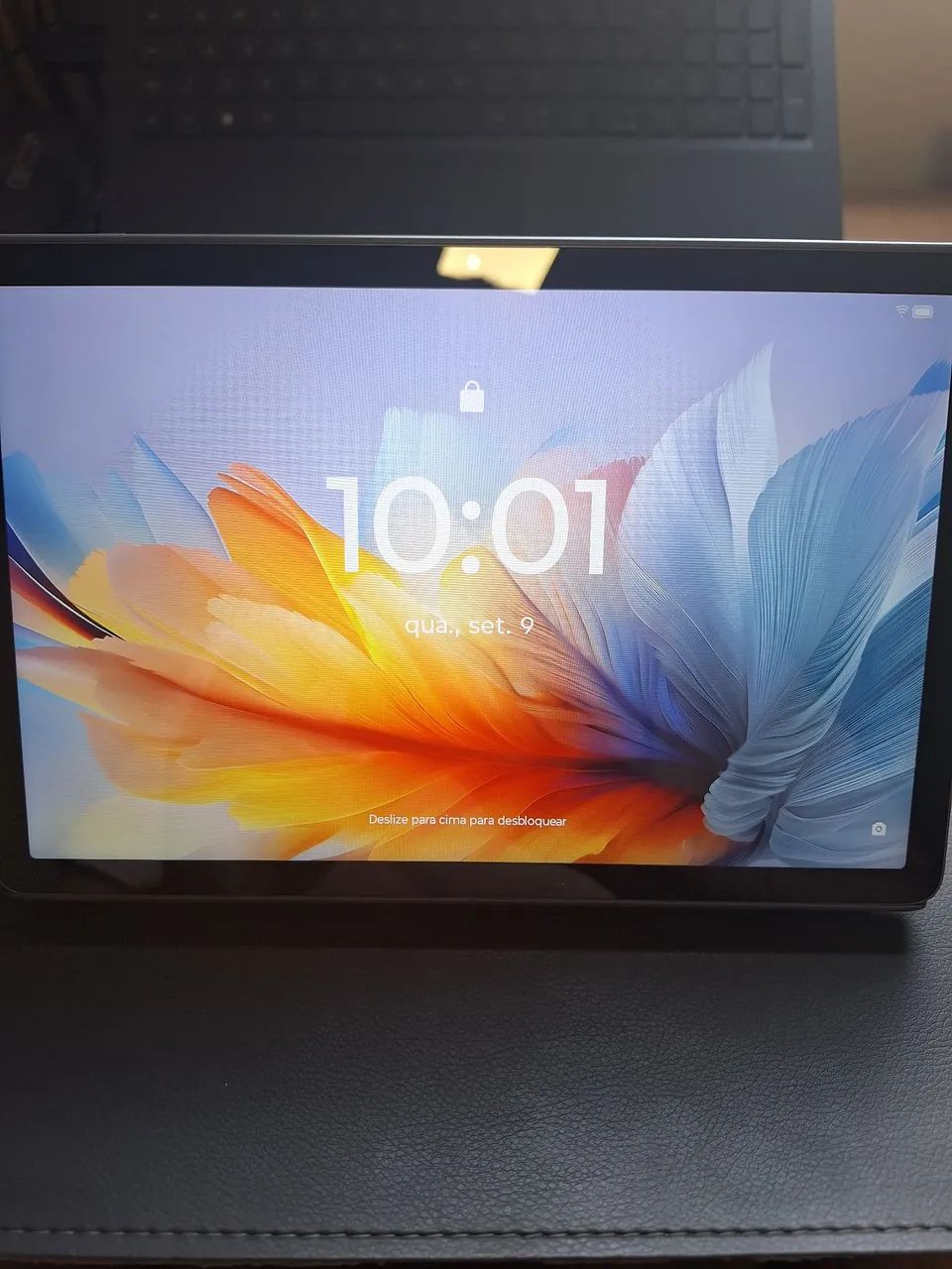 Tablet Lenovo Tab com case original, muito novo - Foto 2
