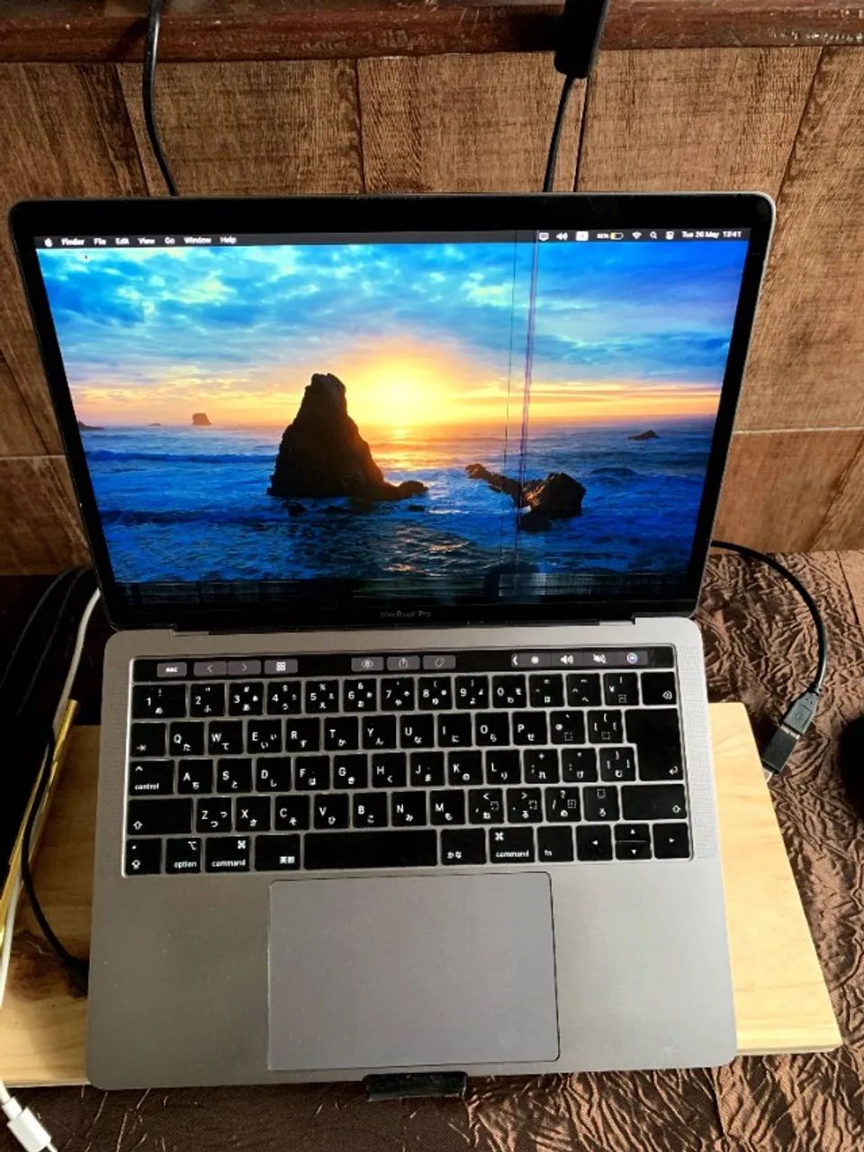 Macbook Pro 2018 TouchBar -  i5 | Quad Core | 256GB SSD | 8GB RAM | 13"|  - Foto 3