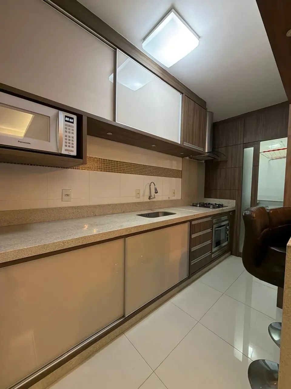 Apartamento Mobiliado e Decorado no bairro Comerciário em Criciúma - Foto 4