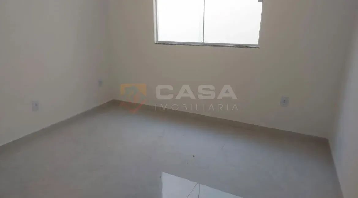 Casa de 2 Quartos com 2 Vagas em Enseada de Jacaraípe - Foto 4