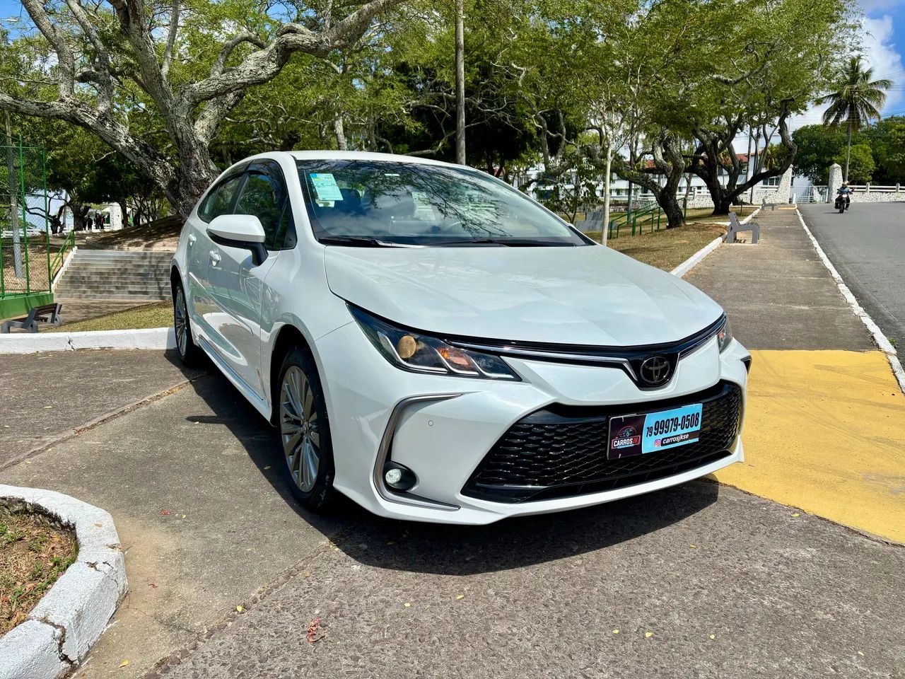 Toyota Corolla XEI 2.0 Flex 16V Aut. 2024 - Foto 2
