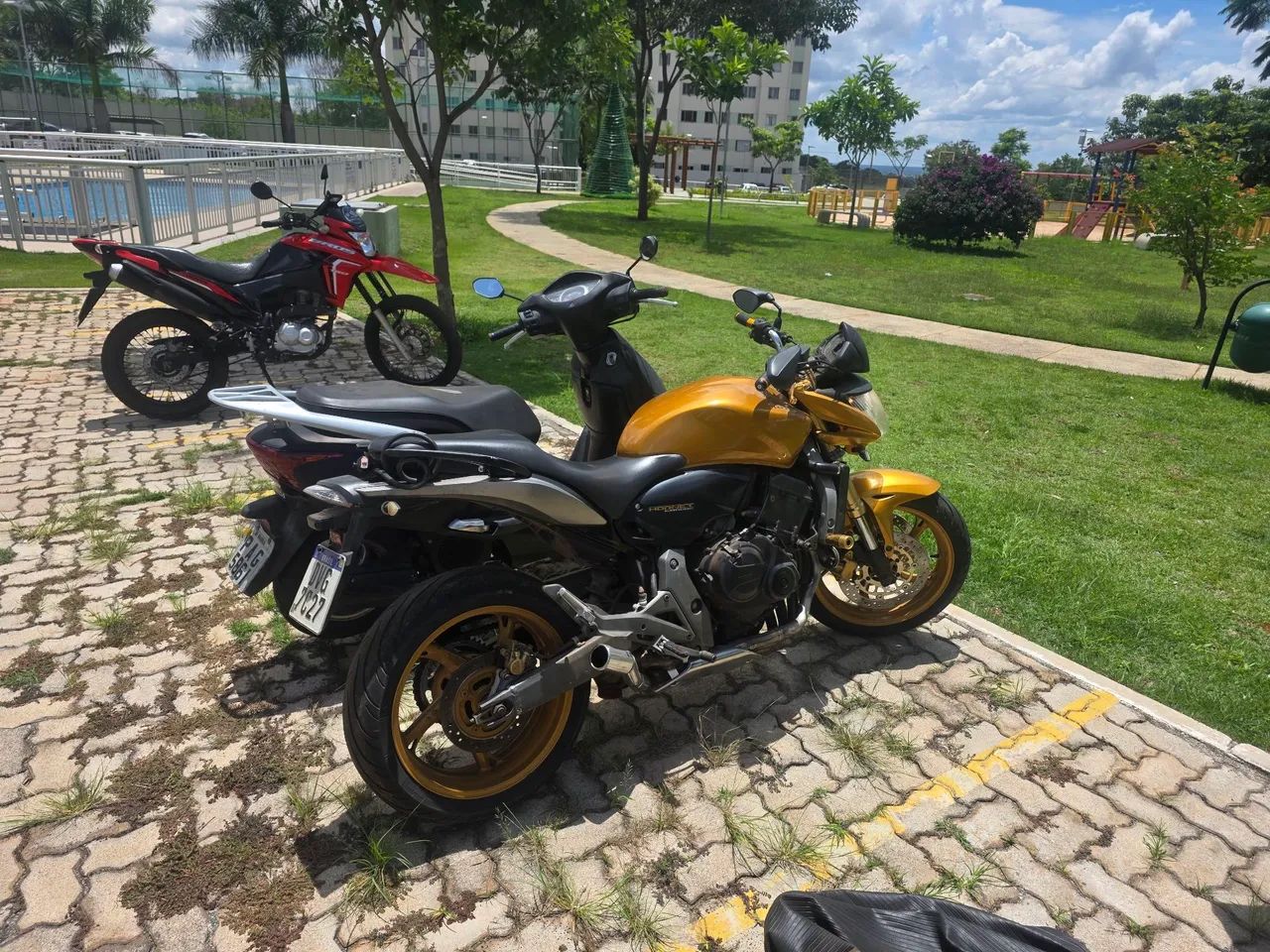 Vendo hornet ano 2009 - Foto 2