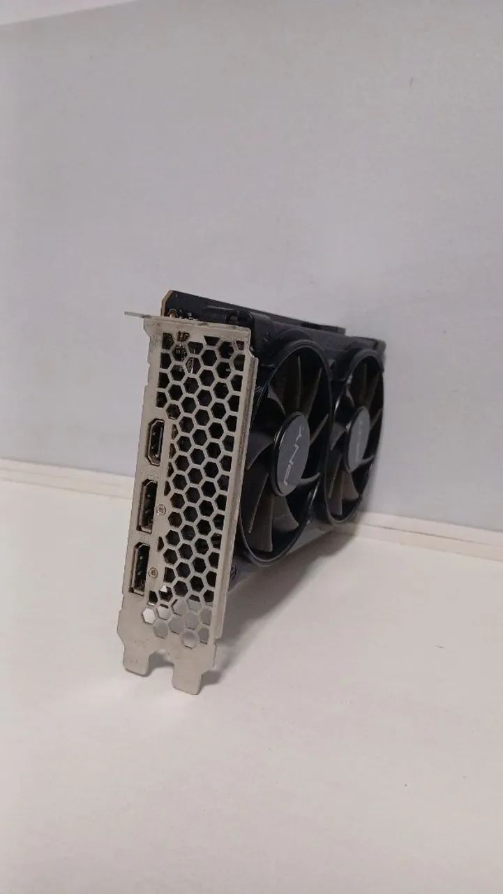 PNY GeForce GTX 1650 4GB GDDR5 Dual Fan - Funcionando | Excelente Estado - Foto 2