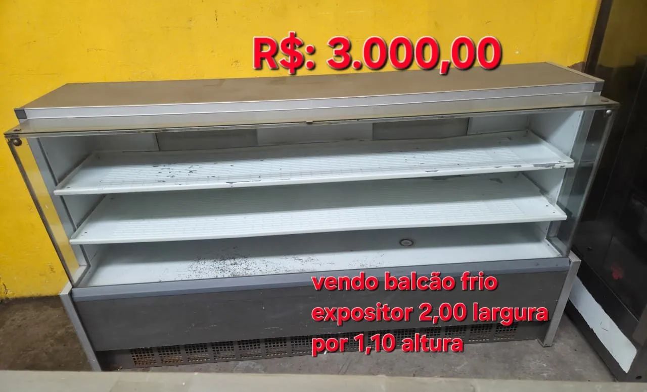 Balcão expositor 