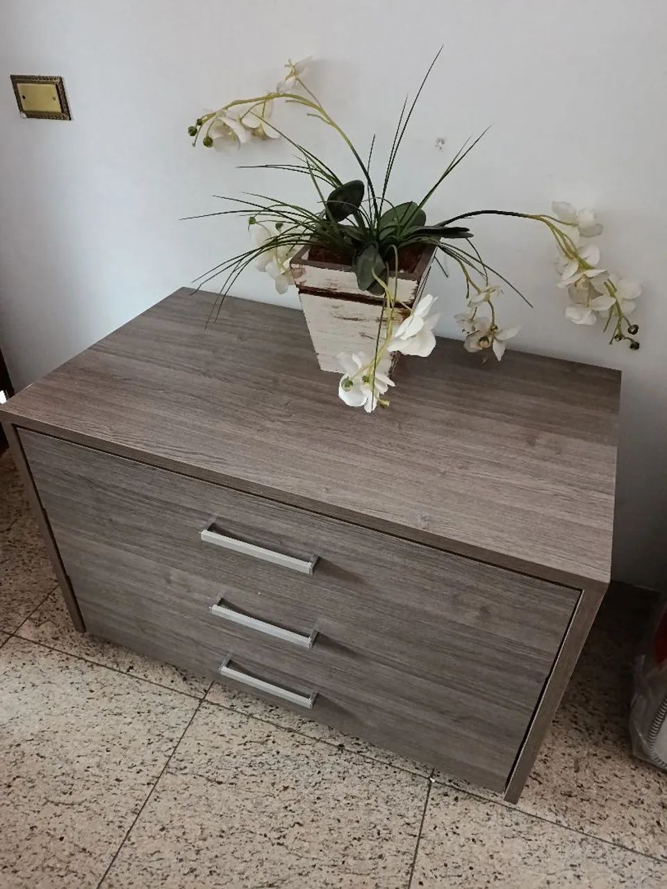 Gaveteiro, cômoda 