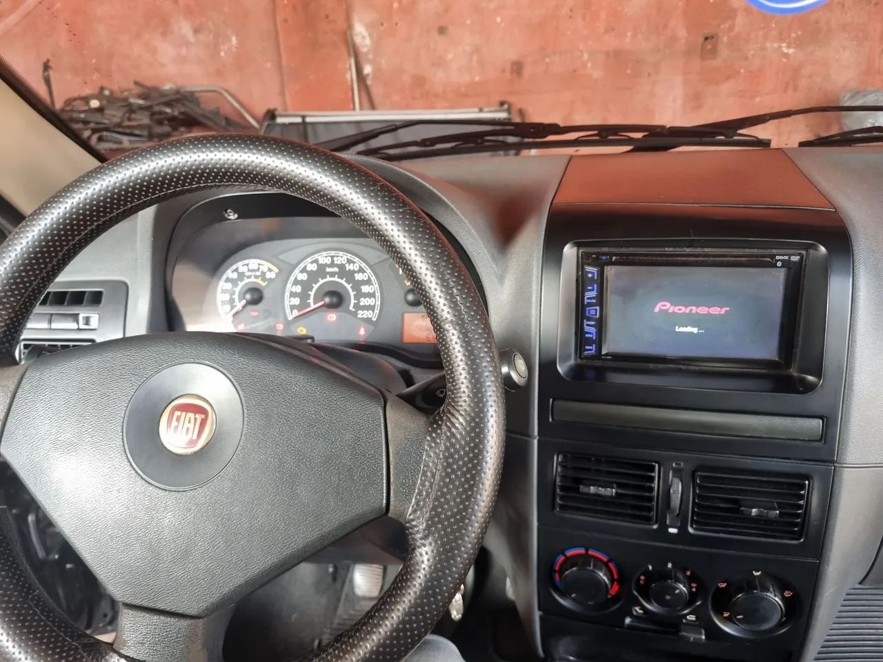 Fiat Siena Siena EL Celeb. 1.4 mpi Fire Flex 8V 4p 2012