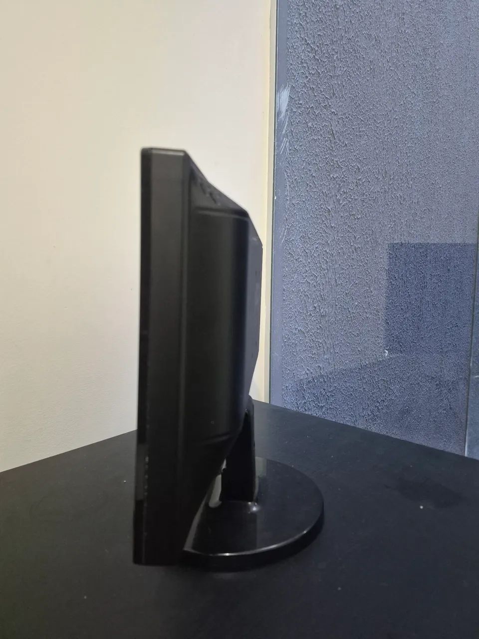 Monitor AOC 15" VGA - Foto 2