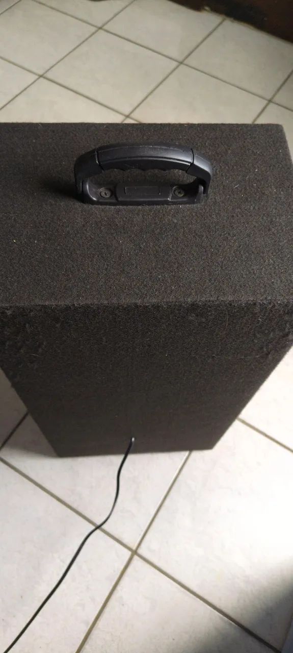 Vendo caixa Bob vai na tomada  - Foto 3