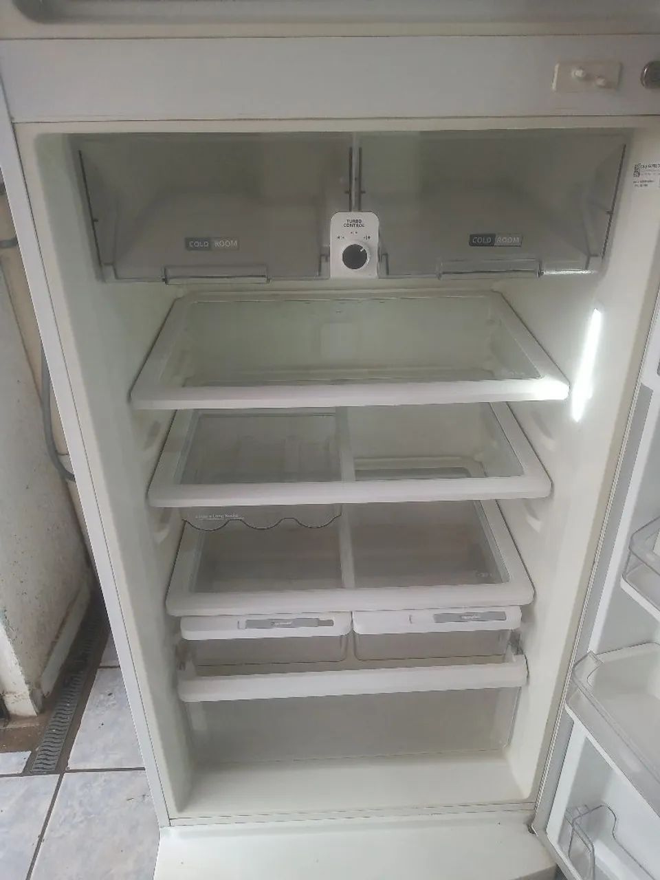 Geladeira duplex Frost Free 220 Wts 490 litros modelo BRM 46. - Foto 2
