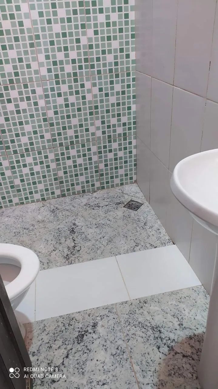 Aluga-se kitmet   ?