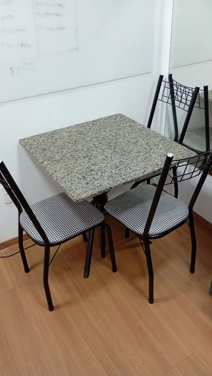 Mesa de cozinha 4 cadeiras  - Foto 2