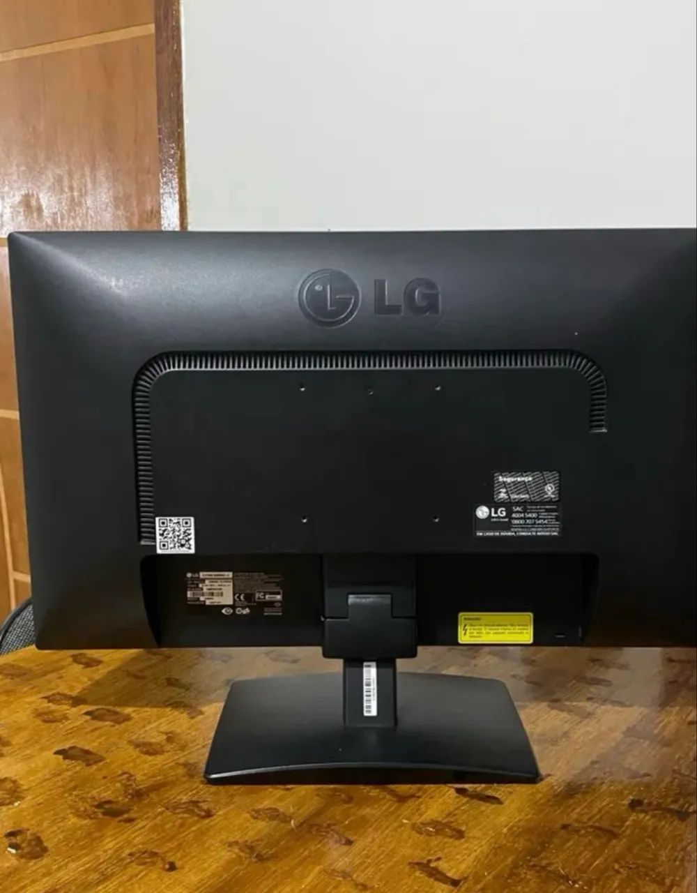 Monitor LG IPS e HDMI  - Foto 2