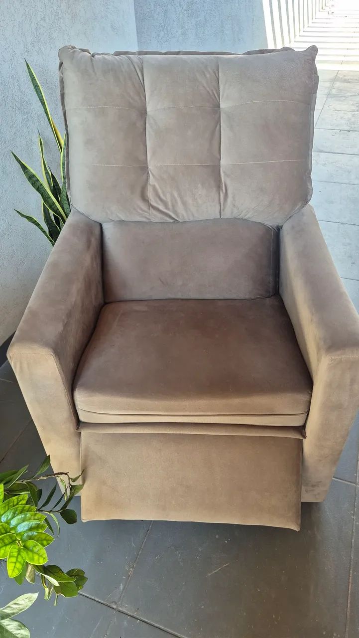 Poltrona reclinável 
