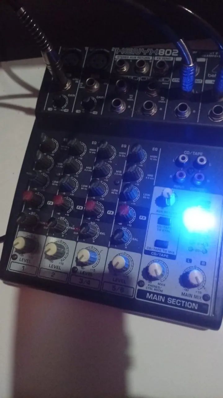 Mesa de som da Behringer  - Foto 3