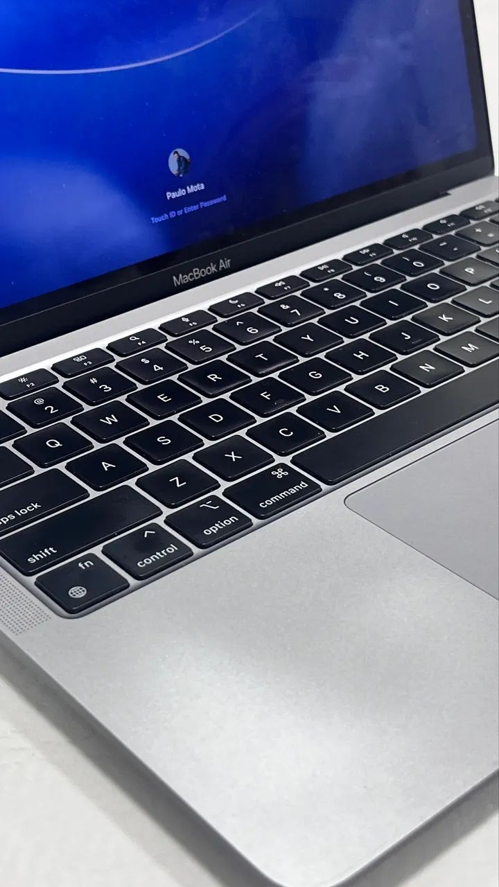 MacBook Air M1